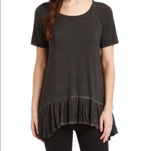 Dantelle Charcoal Grey Flowy Short Sleeve Blouse - Picture 3 of 7